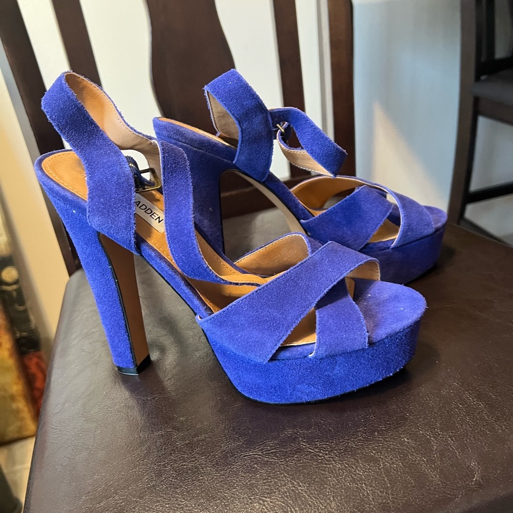 Steve Madden Royal Blue Suede Platform Sandals